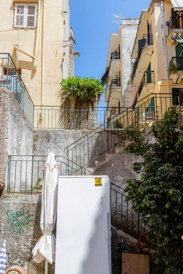 H&G Old Town Apartment Corfu  Экстерьер фото